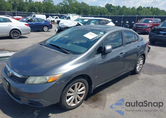 2HGFB2F95CH307638: 43015074