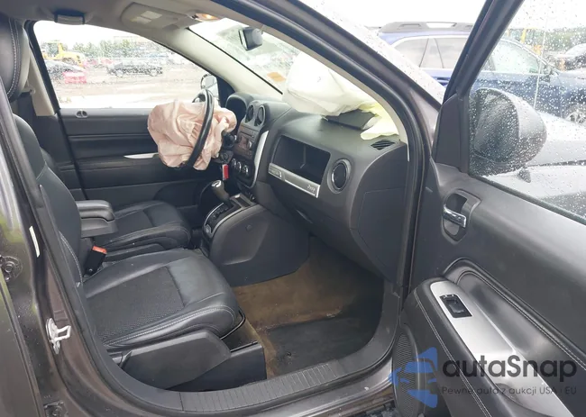 1C4NJDEB3GD674828: 43015101