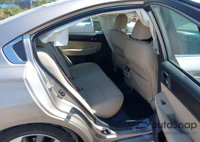 4S3BNEJ68F3007280: 43015175