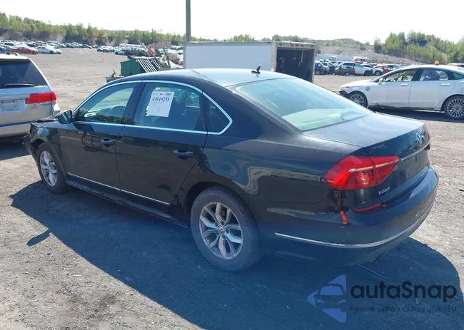 1VWAT7A33GC007558: 43015235