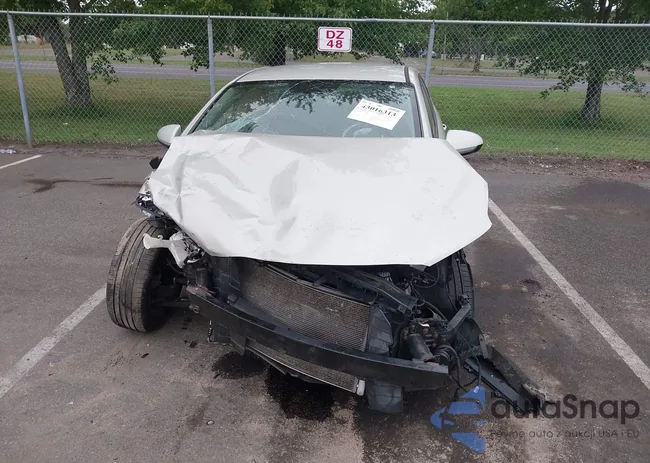 KMHD84LF1HU370228: 43016313