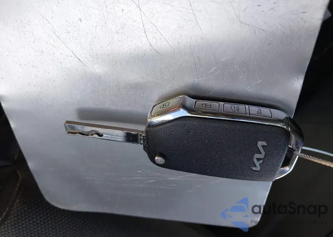 3KPF24AD2NE454018: 43016357