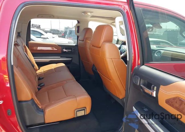 5TFAW5F13JX770881: 43016380