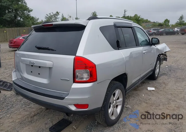 1C4NJDEB7CD575164: 43016589