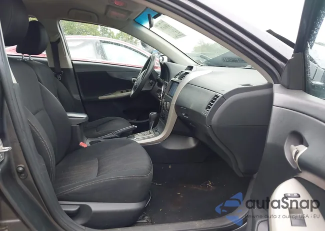 2T1BU4EE6DC049885: 43016701