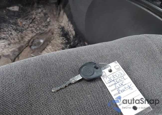 1GKES16S746136499: 43016716