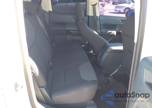 3FTTW8E33NRA29643: 43016740