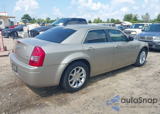 2C3KA43D89H571938: 43016754