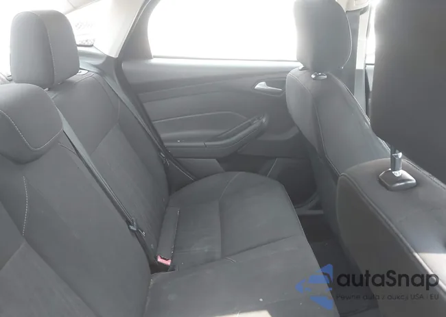 1FADP3F28GL284211: 43016757