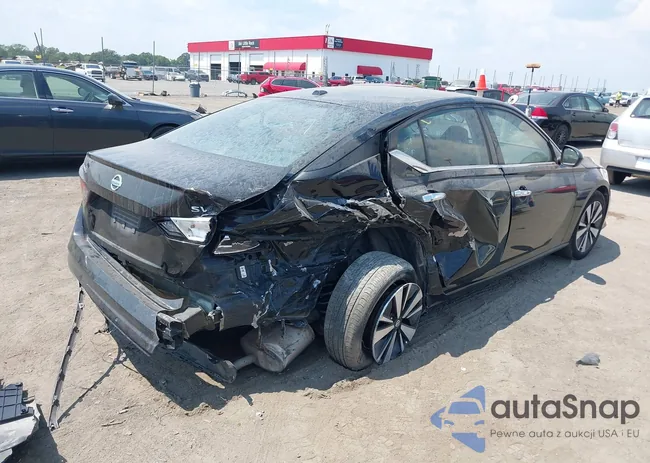 1N4BL4DV9NN368027: 43016782