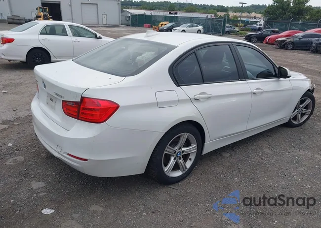 WBA3B5G59DNP40450: 43016817