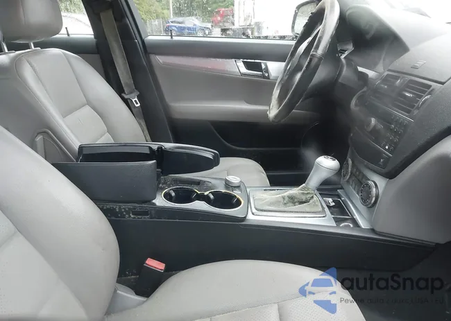 WDDGF54X98R018608: 43016828