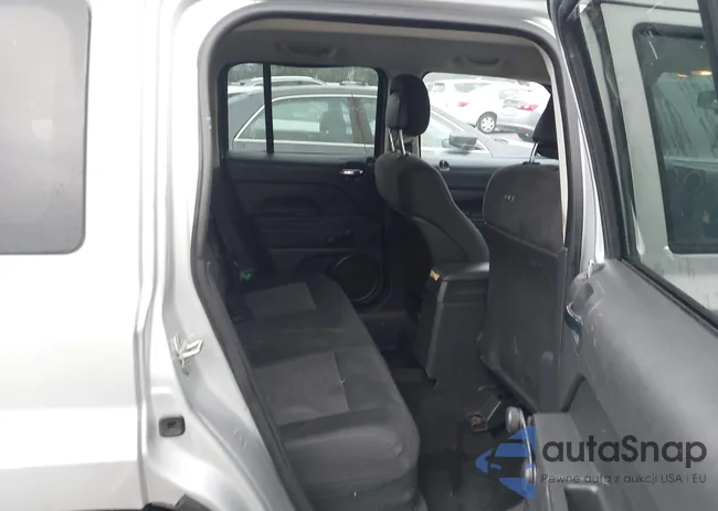 1C4NJPBA8DD130009: 43016841