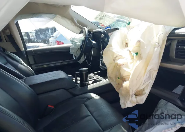 1FMJU1JT5NEA67366: 43016843