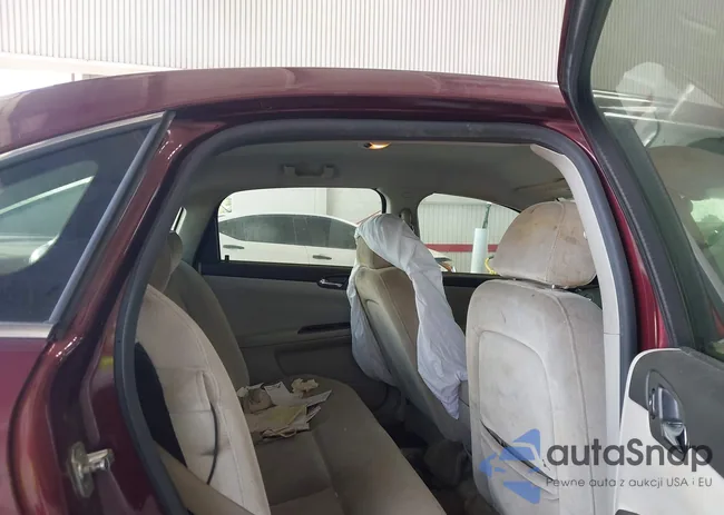 2G1WT55K279177912: 43015980