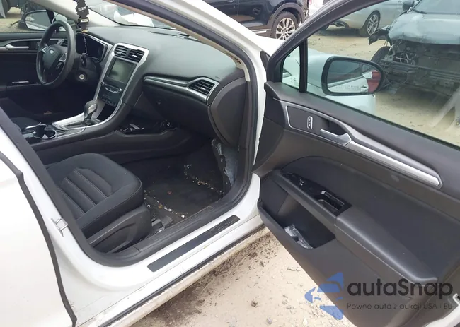 3FA6P0H7XER267697: 43015983