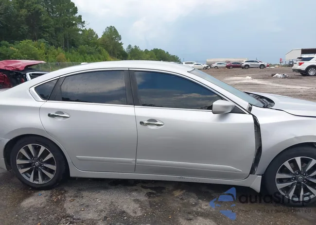 1N4AL3AP4GC206252: 43016044