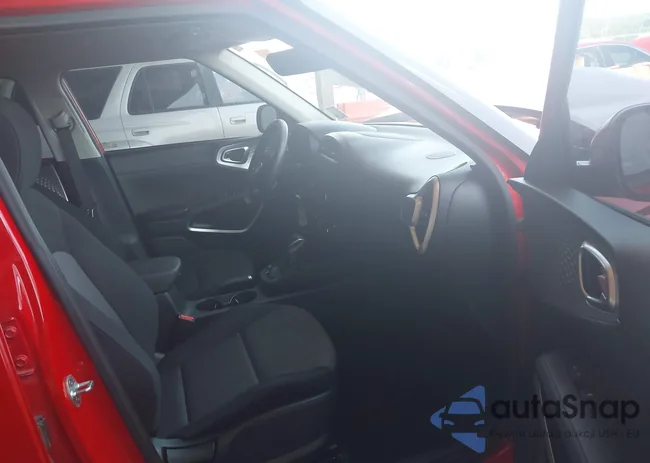 KNDJ23AU1M7740624: 43016069