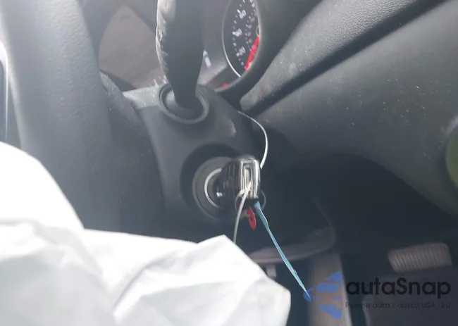 KNDPMCAC2H7287924: 43016195