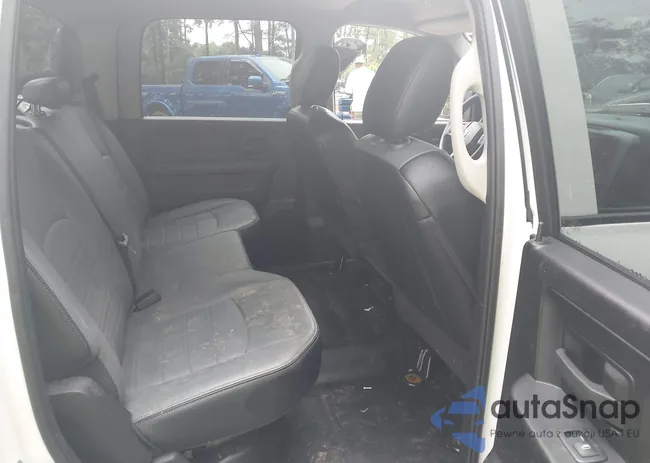 1C6RR6KT5RS180530: 43016216