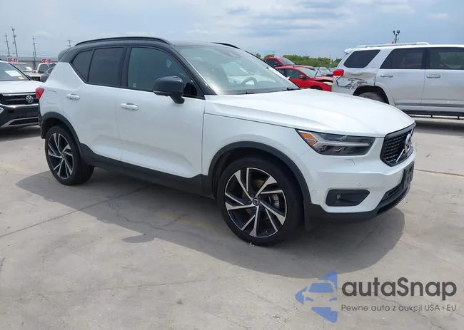 YV4162UM3K2045725: 43016220