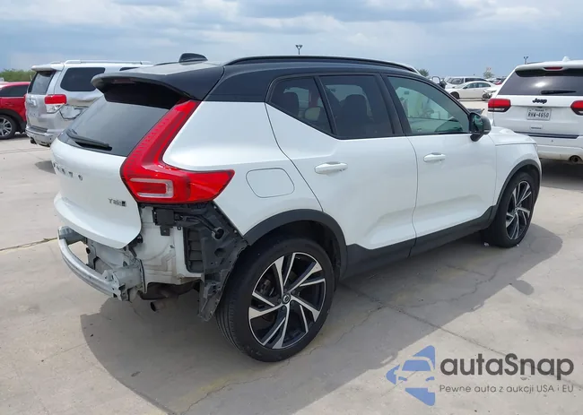 YV4162UM3K2045725: 43016220