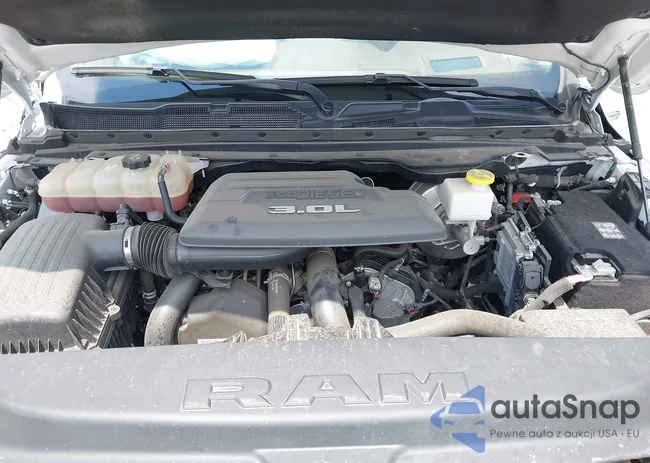 1C6SRFKM0NN192653: 43017271