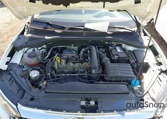 3VWC57BU7KM093488: 43017312