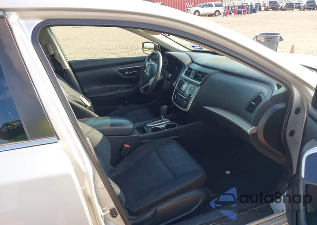 1N4AL3AP9HN359568: 43017405