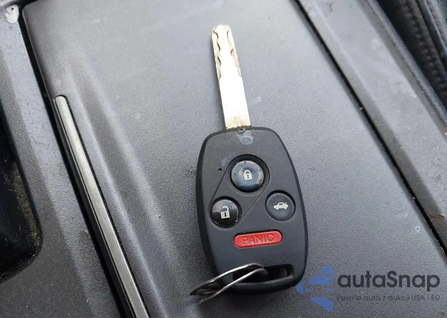 1HGCP2F68BA012752: 43017452