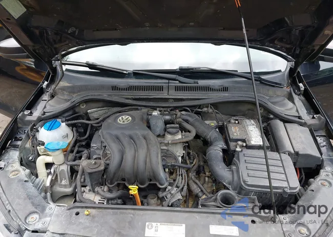 3VW2K7AJXEM309950: 43017474