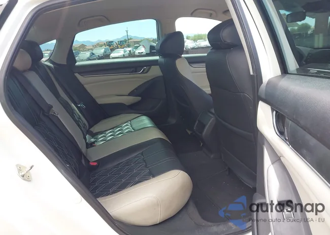 1HGCV3F10LA017946: 43017552