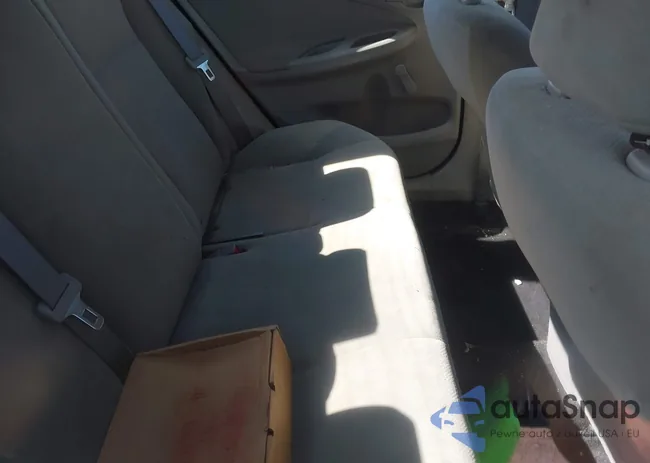 2T1BU4EE9BC716218: 43017576