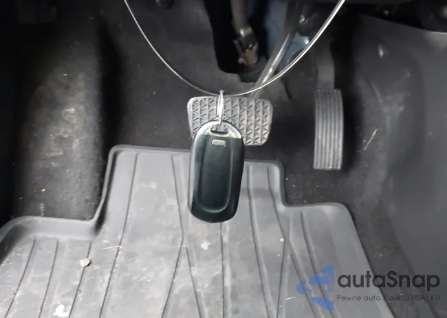 KL4MMESL9NB023034: 43017652