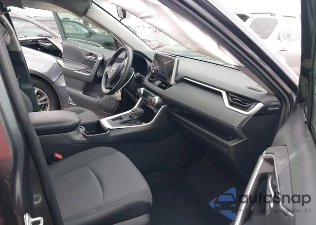 2T3W1RFV1RC284019: 43017663