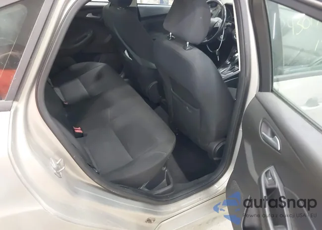 1FADP3F21FL379028: 43017738