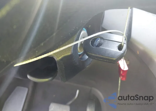 1FMCU0F73JUB53631: 43016876