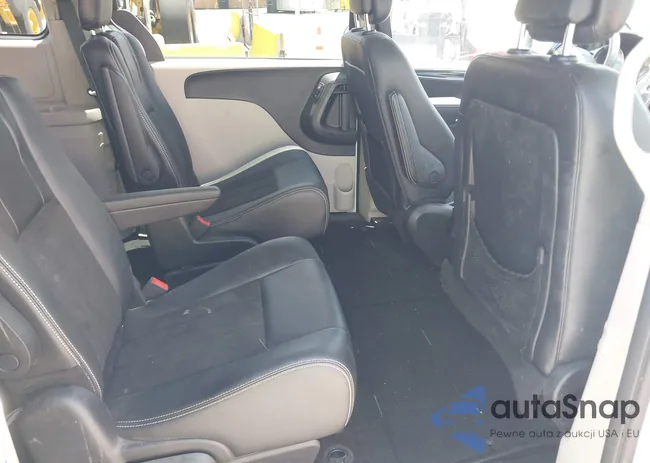 2C4RDGCG8KR636722: 43016888