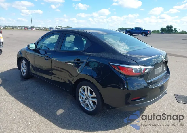 3MYDLBYV9HY148817: 43017045