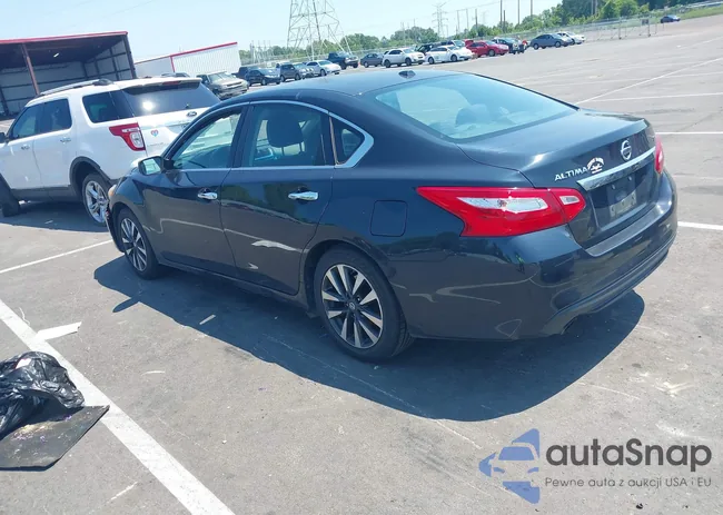 1N4AL3AP6HC239545: 43017084