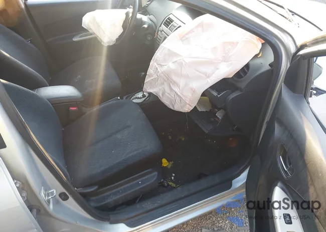 JTDBT923371027662: 43017112