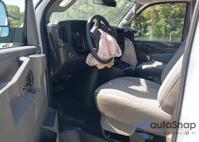 1GAZGPF7XS1100662: 43017204