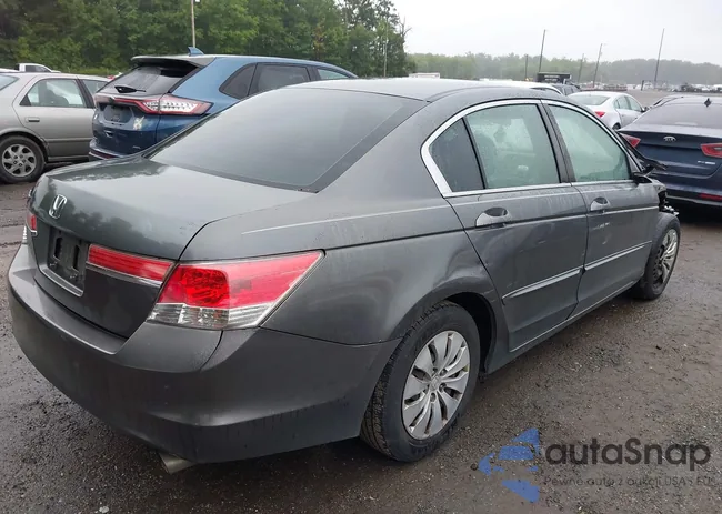 1HGCP2F33BA005035: 43018390