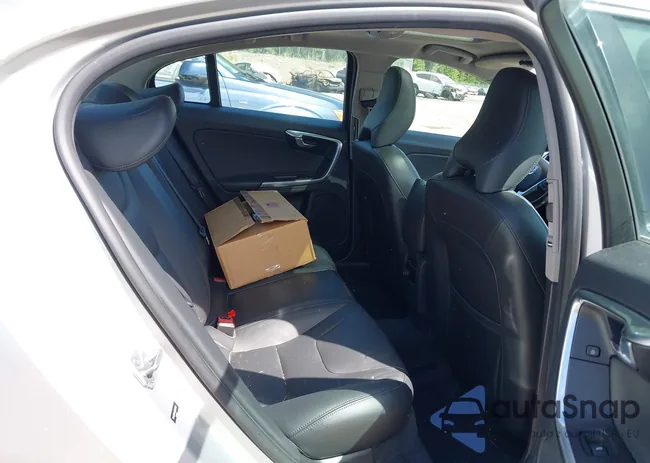 YV1612TK4G2398404: 43018403