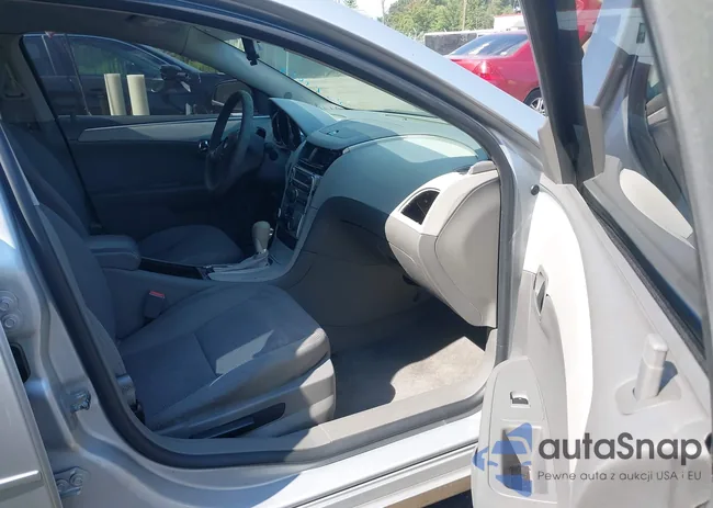 1G1ZB5E04CF257969: 43018512