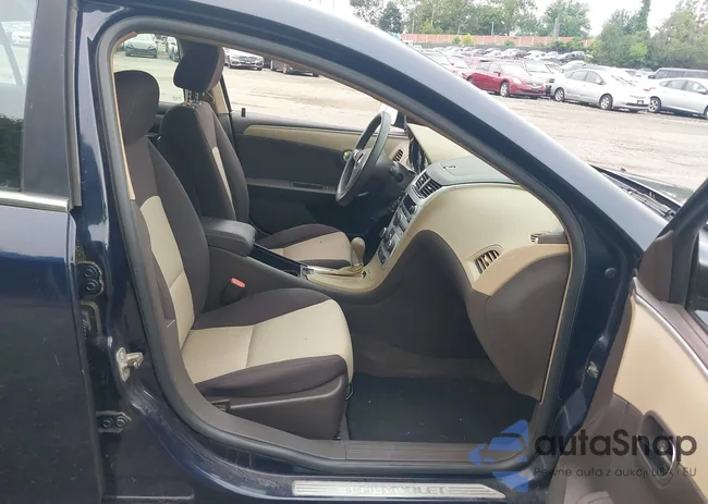 1G1ZG57B39F147388: 43018599