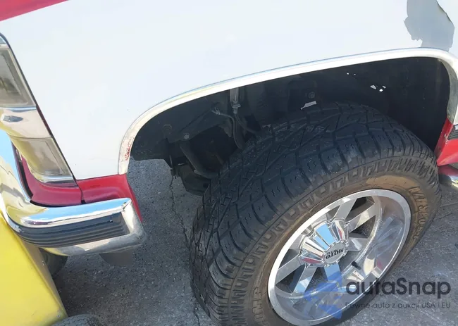 1GNEK18K2RJ362275: 43018684