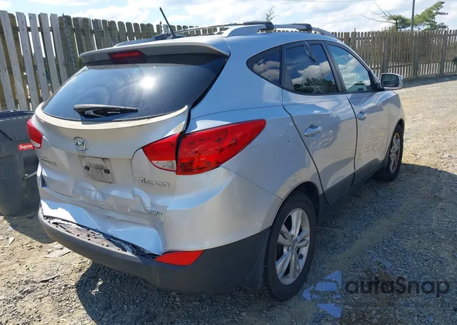 KM8JUCAC9DU620858: 43018705