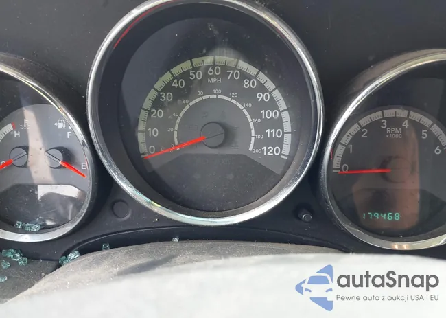 1B3CB4HA2AD590824: 43018712