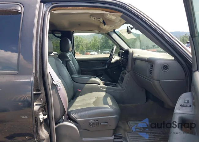 2GTEK13T751359501: 43018730